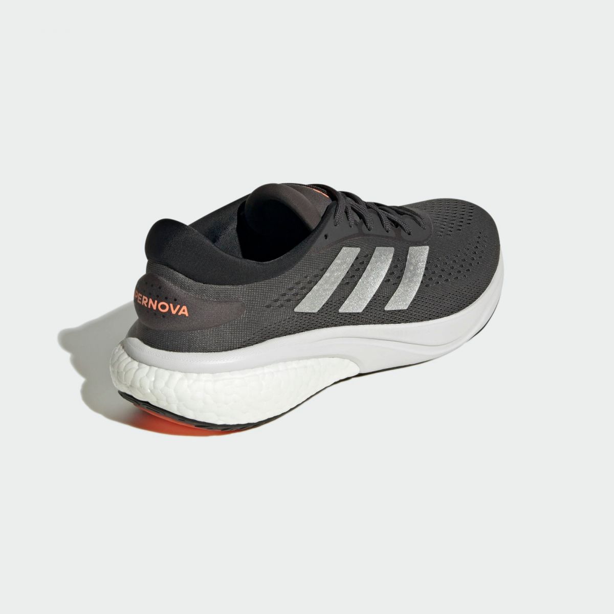 Кроссовки ADIDAS SUPERNOVA Кроссовки ADIDAS SUPERNOVA