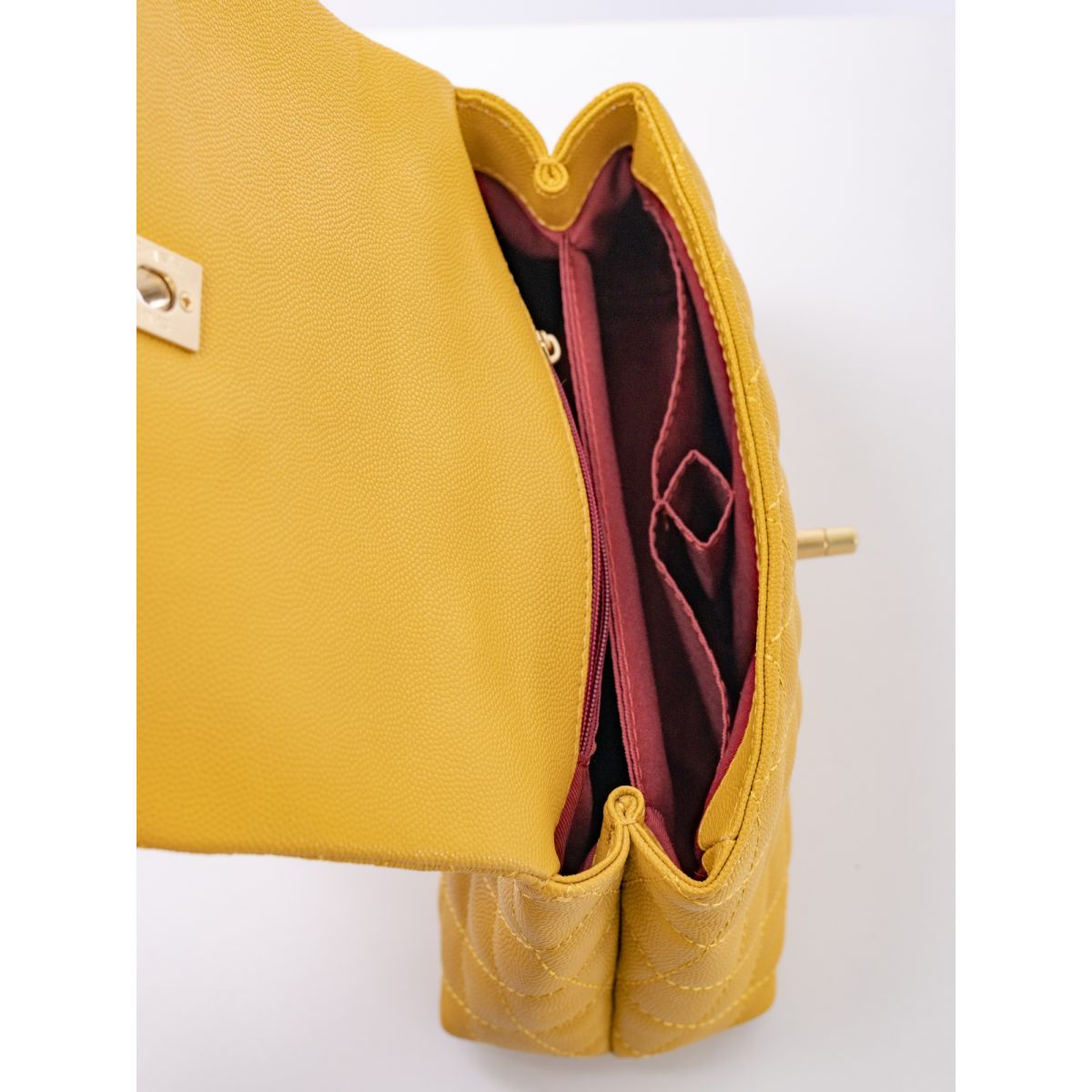 Дамская сумка Chanel Yellow Caviar Leather Дамская сумка Chanel Yellow Caviar Leather